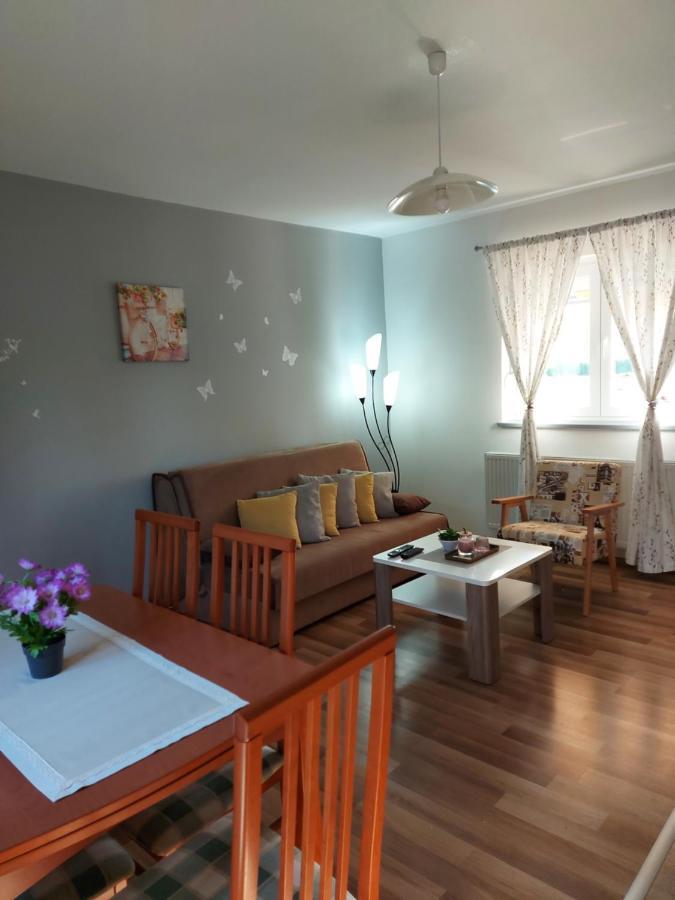 Apartment Rosie Смолянац Екстериор снимка