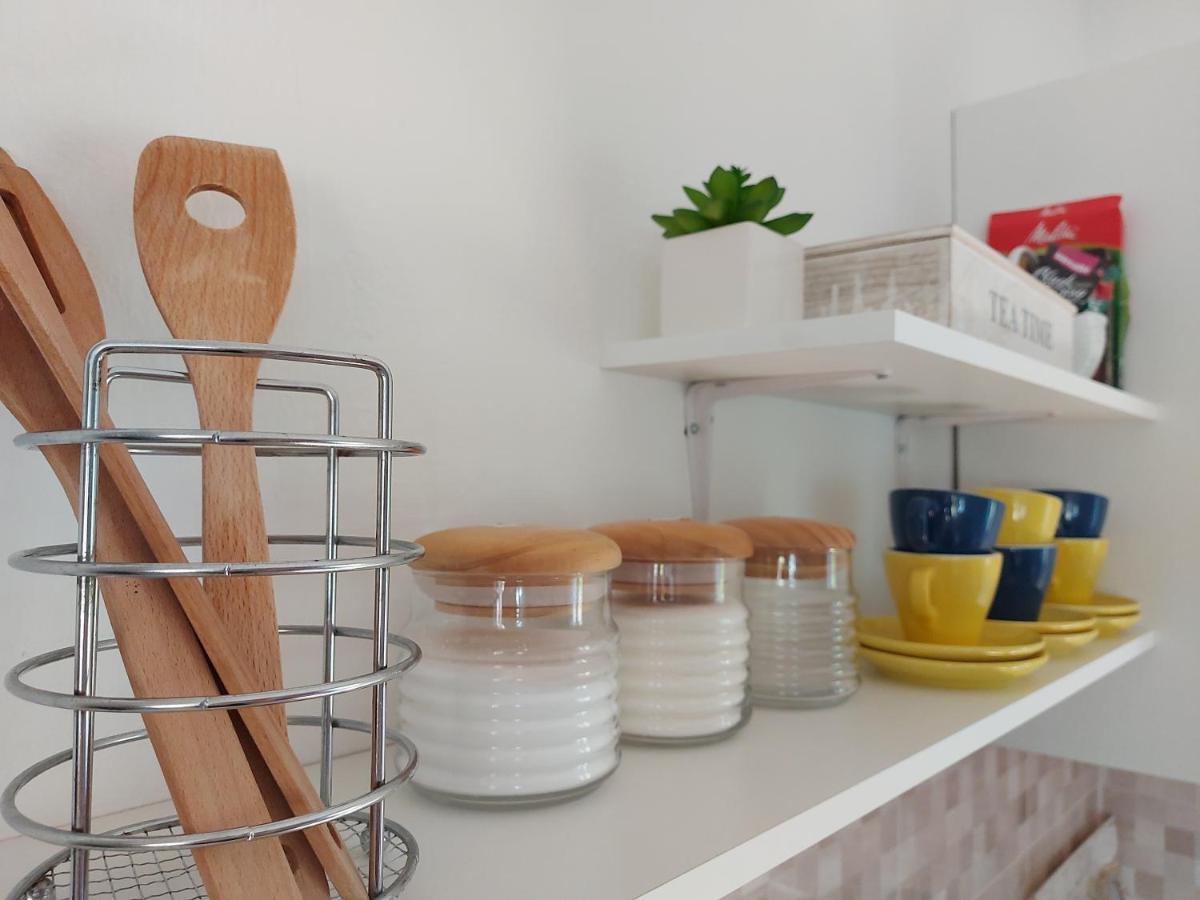 Apartment Rosie Смолянац Екстериор снимка